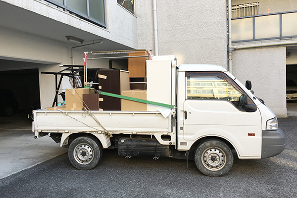 建物内外残置物処分・撤去《空き家など一軒家家財処分まで片付け可能》